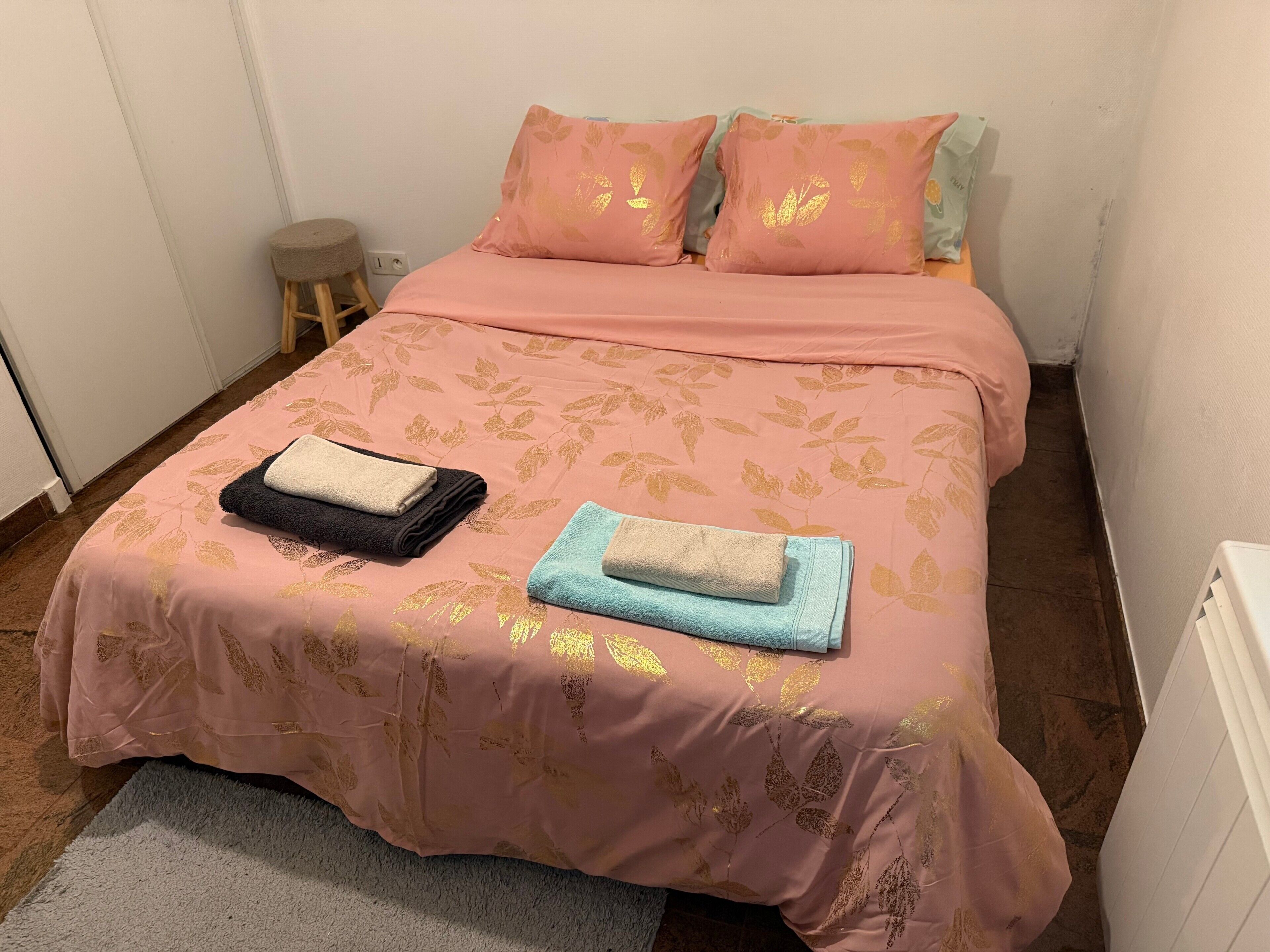 1 habitación, wifi gratis y ropa de cama 