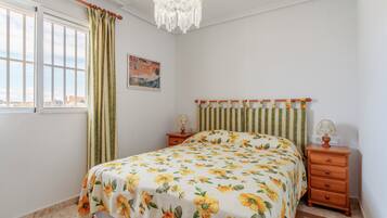 2 Schlafzimmer, Bügeleisen/Bügelbrett, kostenloses WLAN, Bettwäsche