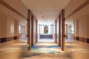 Unclassified image, 5 of 38, button - Huaying Hotel (Shaowu)