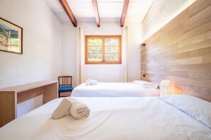 3 Schlafzimmer, Bügeleisen/Bügelbrett, kostenloses WLAN, Bettwäsche