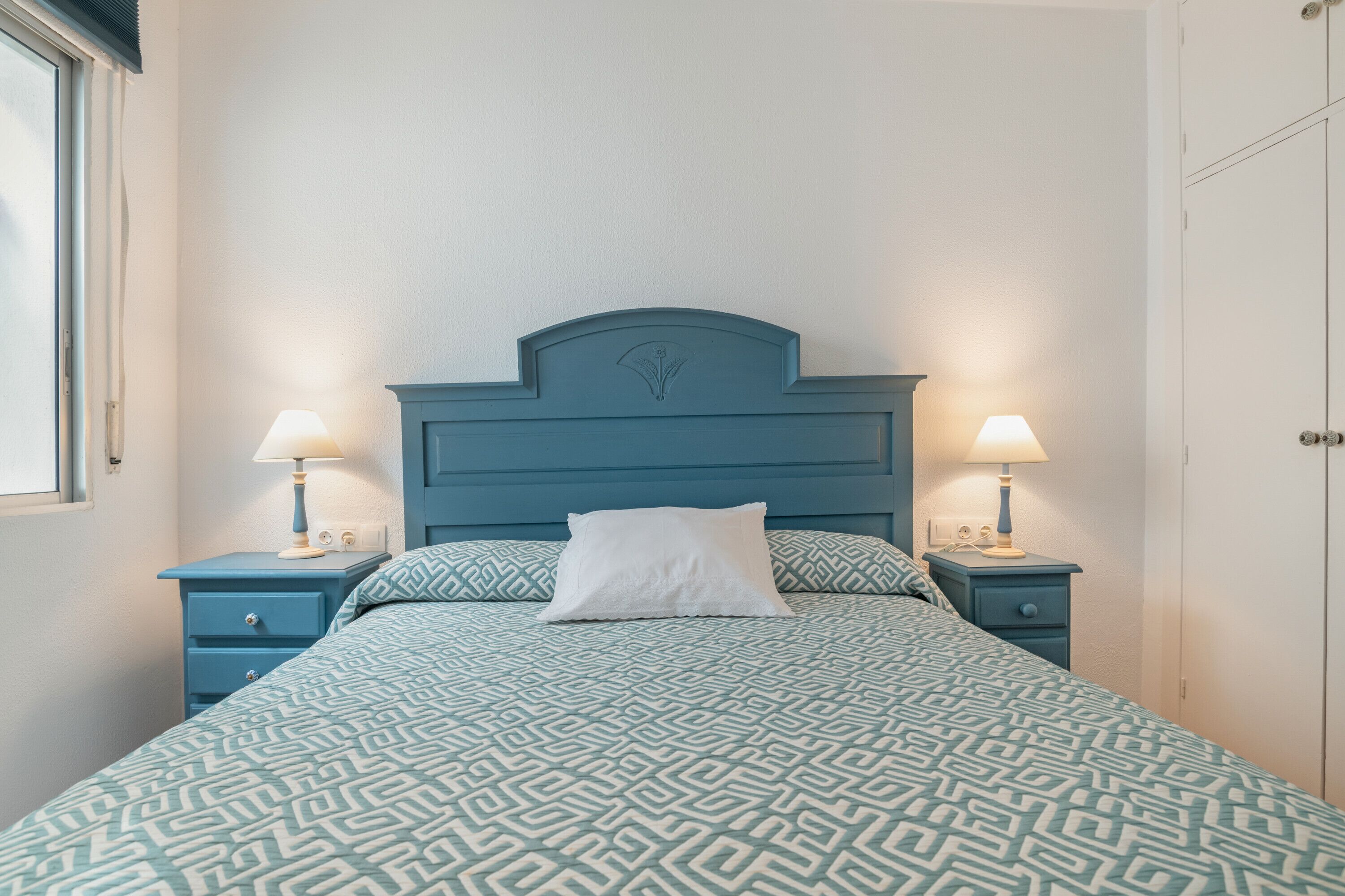 5 makuuhuonetta, silitysrauta/-lauta, ilmainen Wi-Fi, vuodevaatteet