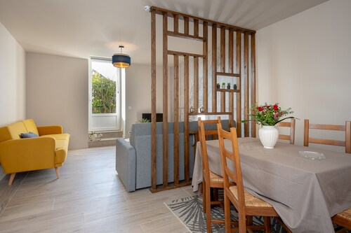 Appartement 'La Maison Du Soyeux Ga' avec terrasse privée, Wi-Fi et climatisation