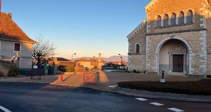 Appartement 'La Maison Du Tisserand Pa' avec Wi-Fi et climatisation