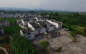 Exterior - France Family Hostel (Huangshan)