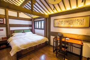 Room - France Family Hostel (Huangshan City)