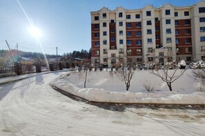 Exterior - Youth Apartments (Bilberry Manor, Yichun) (Yichun)