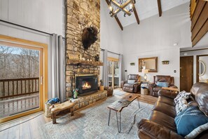 Télévision, cheminée