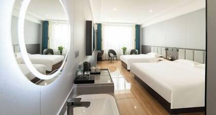 Mingtai Business Hotel (Urumqi No. 77 Primary School)