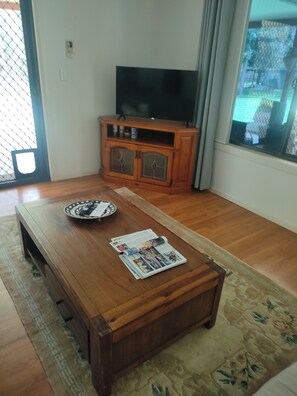 Interior - Acreage Guest House set on 1 1/2 Acres (Greenbank)