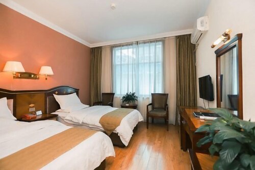 Libo Dapeng Business Hotel (Libo Ancient Town)