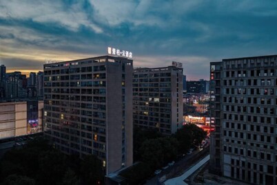 Homeinn Superior Yun Hotel (Wuhu Anshida Exhibition Center)