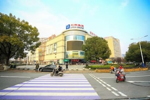 Unclassified image, 2 of 21, button - Homeinn Superior Yun Hotel (Wuhu Anshida Exhibition Center) (Wuhu)