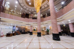 Lobby - YOUNG KING HOTEL(Foshan Nanhai Jiujiang Branch) (Foshan)