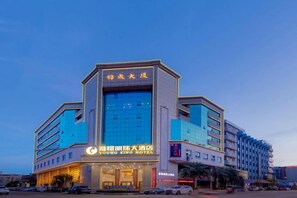 Exterior - YOUNG KING HOTEL(Foshan Nanhai Jiujiang Branch) (Foshan)