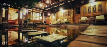 Mrs. Sha's Living Room Inn