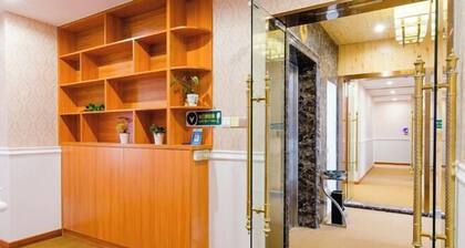 Long lok airport luxury hotel