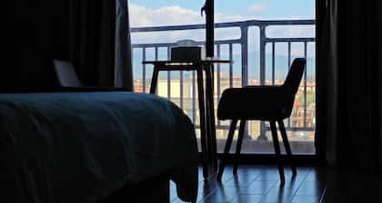 Qjia Ledong Xiangrui Seaview Business Hotel (Longmuwan Branch)