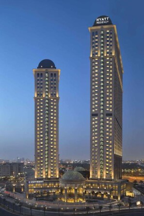 Apartment | 1 bedroom - Luxury Studio Near Wafi Mall Metro Dubai Frame (Dubai)