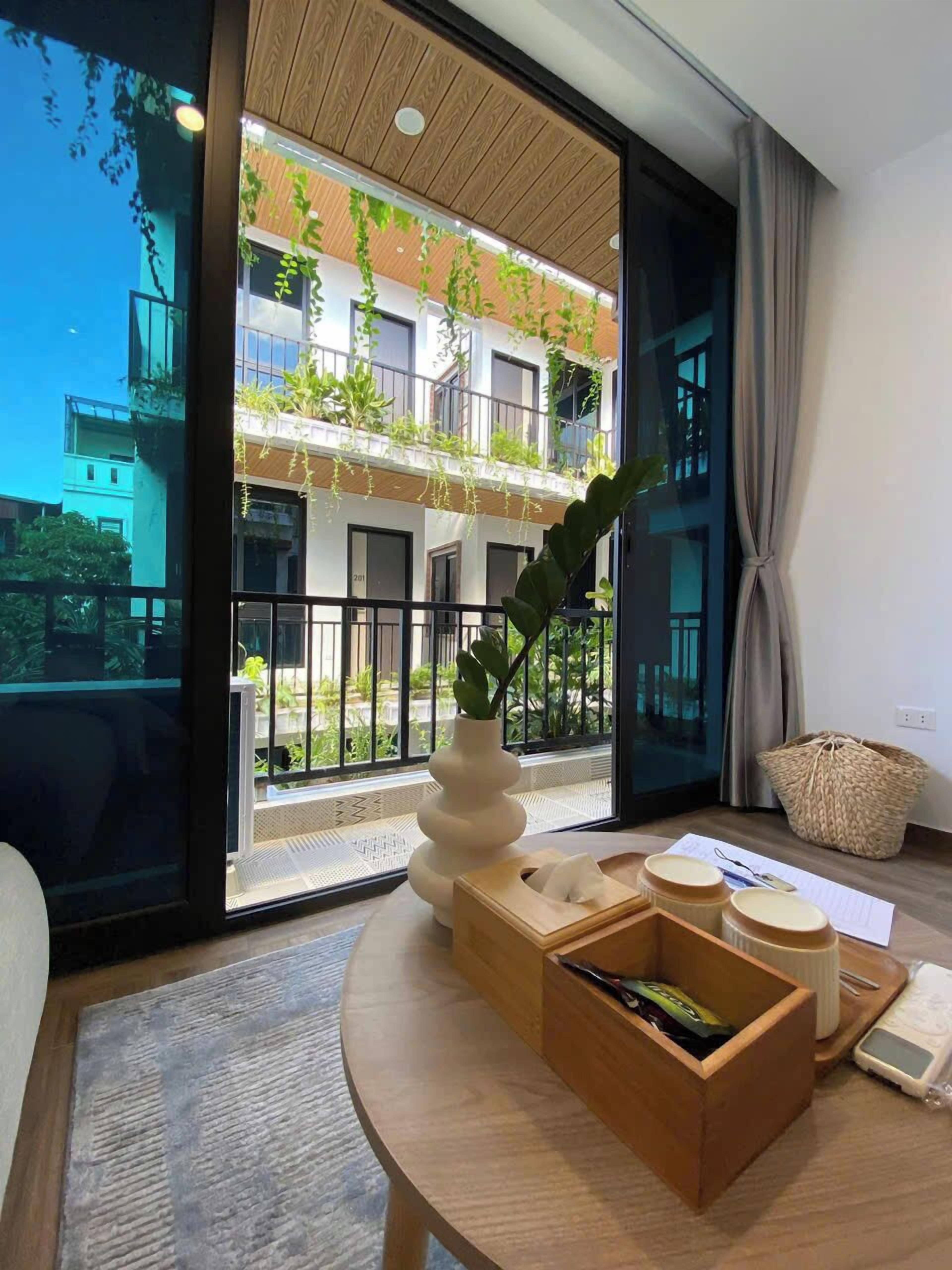 Estudio Deluxe, vista al jardín | Wifi gratis 