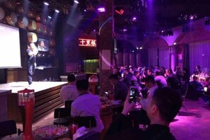 Bar (on property) - Shili Yintan Haizhiyun Seaview Apartment (Huidong)