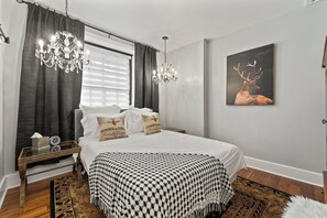 2 quartos, ferros/tábuas de passar roupa, Wi-Fi de cortesia