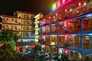Exterior - Jizushan Funinglou Boutique Inn (Binchuan)