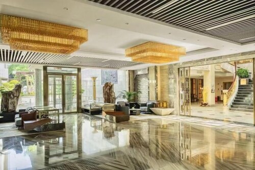 Yujing Garden Holiday Hotel