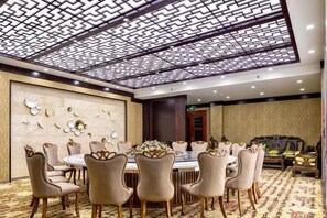 Unclassified image, 3 of 53, button - Yujing Garden Holiday Hotel (Shijiazhuang)