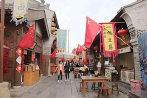 Outdoor dining - Homeinn (Xiguan store, Zhongshan West Road, Baoji) (Baoji)
