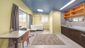 基本客房, 1 間臥室 (room 201(Ocean view / Spa / Pet)) | 1 間臥室、免費無線上網