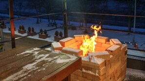 Basic Room, 1 Bedroom (room 201(Ocean view / Spa / Pet)) | 1 bedroom, free WiFi - Yeongheungdo Sunset Spa Pension (Incheon)