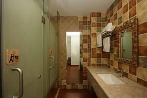 Bathroom - T&T Story Hotel (Kunming Dianchi Haigeng Dam) (Kunming)
