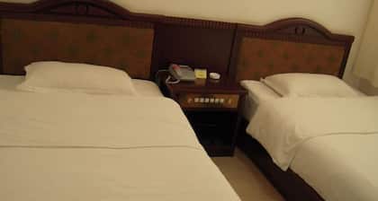 Industry Hotel