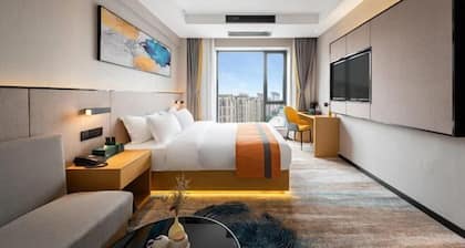 Yu'an Hotel (Lu'an Guangcai Great Market Railway Station)