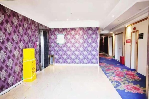 Interior - MIduo Hotel (Daxin Lighting Wholesale Center) (Zhongshan)