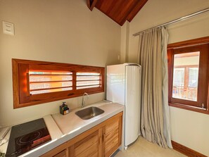 Réfrigérateur, plaque de cuisson