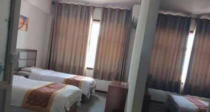 Fulong Tourist Manor