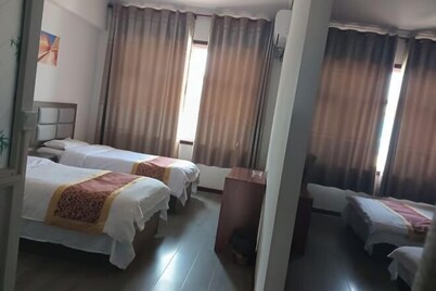 Fulong Tourist Manor