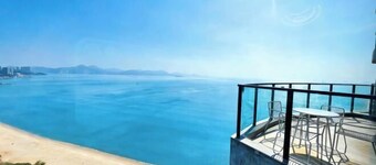 Lecheng Haibin Meiyu Hotel