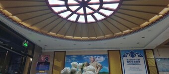 Prairie Pearl Express Hotel