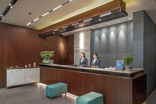 Hillman Light Luxury Hotel (Yueyang Taiyangqiao Branch)