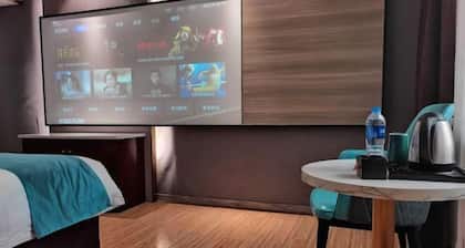 Hillman Light Luxury Hotel (Yueyang Taiyangqiao Branch)