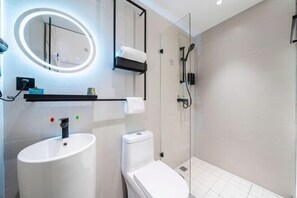 Room - Qingji Hotel MINI (Shanghai Overseas Gaoqiao Guangming Road Branch) (Shanghai)