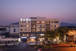 Ngoại thất