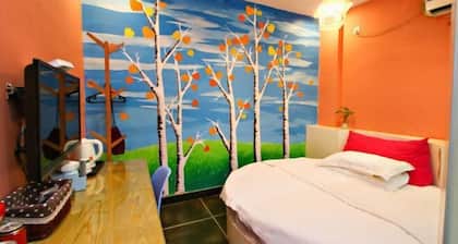 Style Theme Hotel (Fuyang Normal University West Lake Campus)