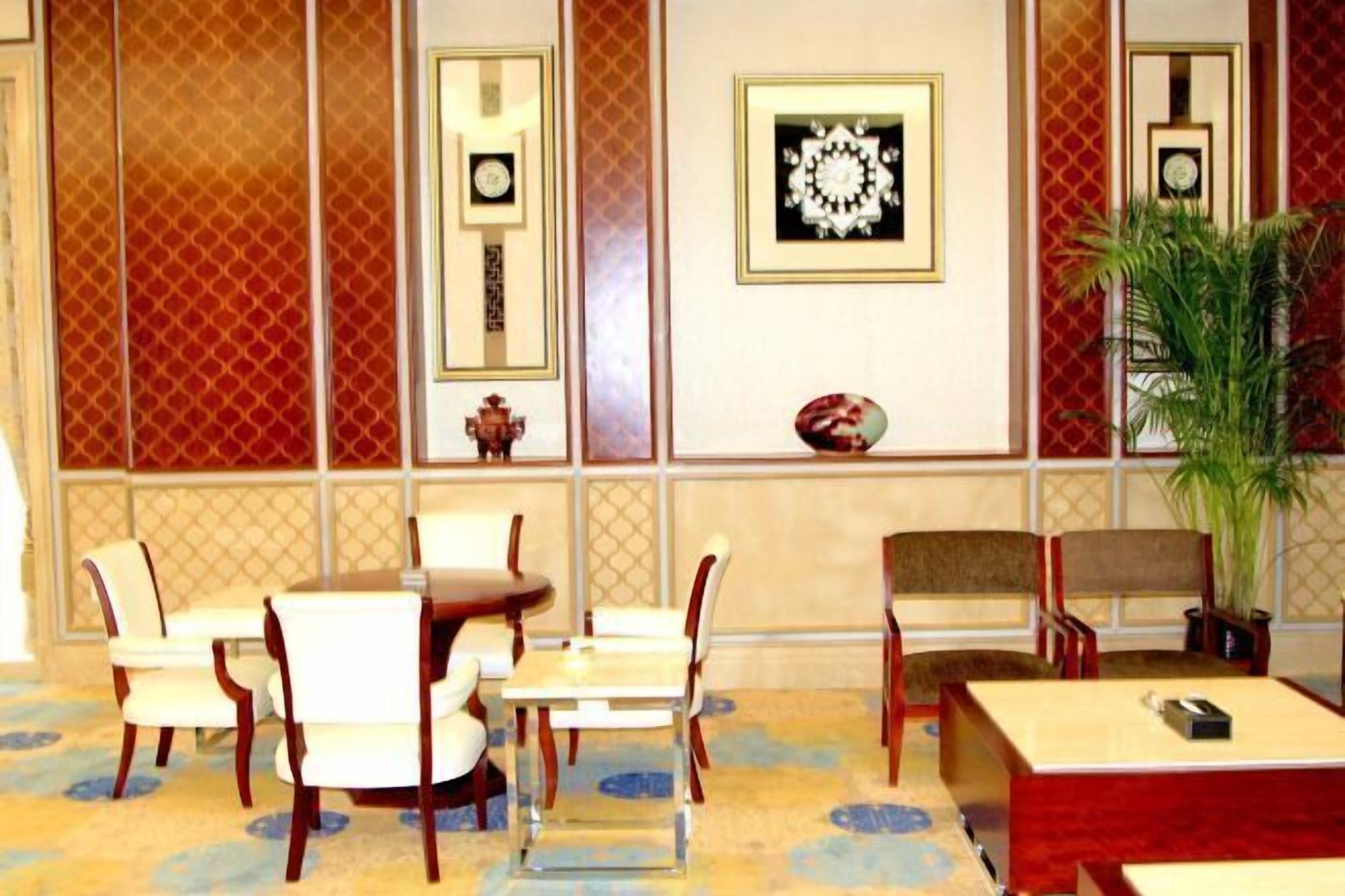 المنشأة من الداخل