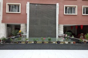 Exterior - Fuyuan Yayue Business Hotel (Fuyuan)
