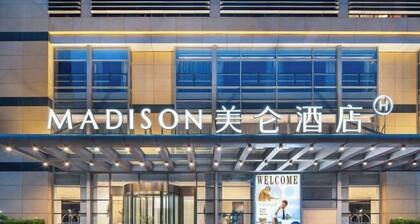 Madison Hotel Qingdao City Center (May Fourth Square)