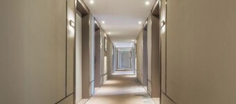 Huayi Four Seasons Hotel