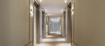 Huayi Four Seasons Hotel